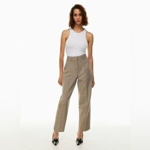 Aritzia Wilfred carrot pants Taupe Trousers minimalist luxury sz 0